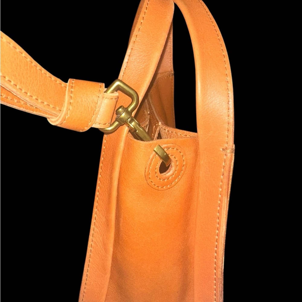 NWT Madewell Leather Bag- Sydney Collection Purse MSRP $178 - Picture 4 of 14